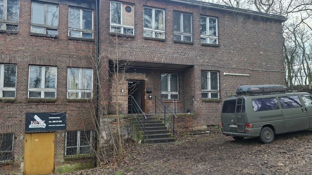 Do wynajęcia pomieszczenia socjalno - biurowe 120m2, Wojkowice