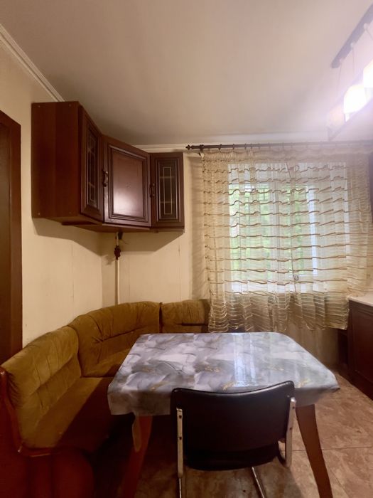 С ремонтом 2-х комнатная Варненская--парк Горького-Черёмушки--ГАЗ/ТЕЦ