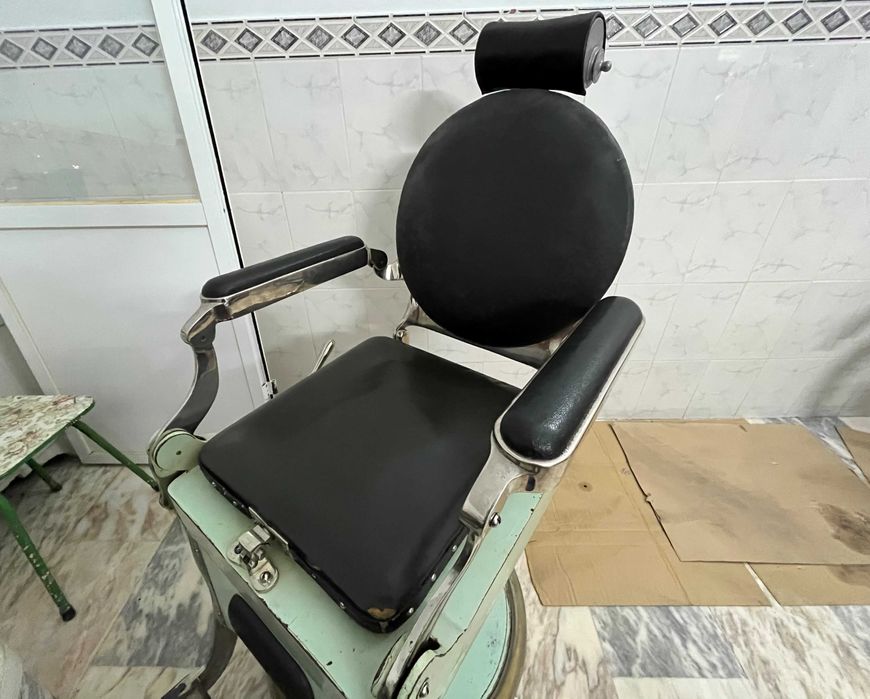Cadeira de barbeiro – Wikipédia, a enciclopédia livre