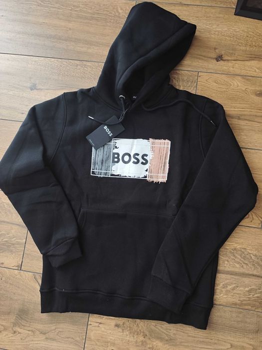 Nowa śliczna męska bluza M/L Hugo Boss kangurka kaptur ocieplana mis
