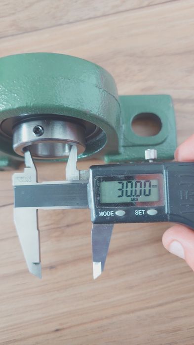 Łożysko samonastawne UPC 206