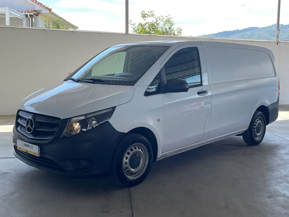 Mercedes-Benz VITO 111 CDI  ISOTÉRMICA