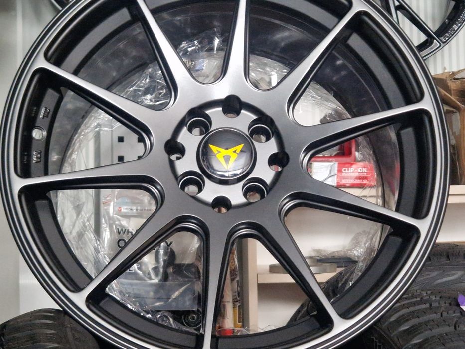 Felgi Japan Racing JR11   8J17 4X100 4X114.3