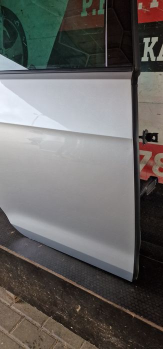 VW GOLF 7 VII 5G Drzwi Tył Tylne Prawe  LA7W HB