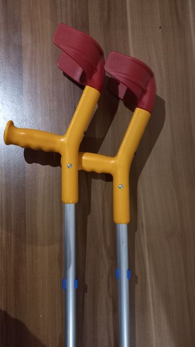 Muletas Infantis Ajustáveis