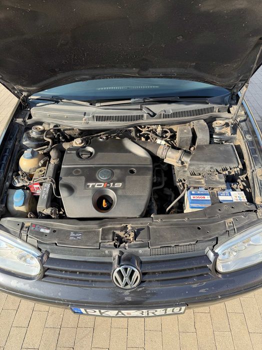 VW GOLF 4  1.9TDI  110km.