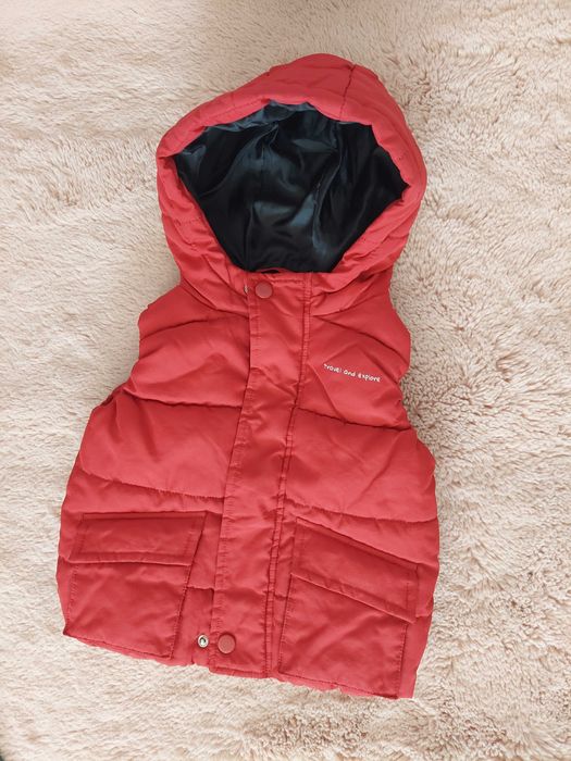 Безрукавка Reserved