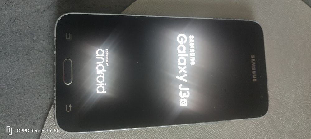 Sprzedam dwa Samsungi sprawne