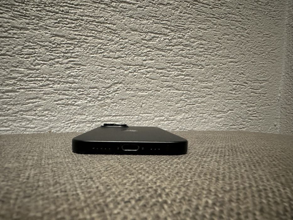 Iphone 15 128gb 93% bateria, gwarancja