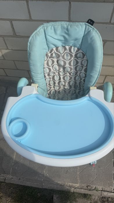 Продам стільчик для годування