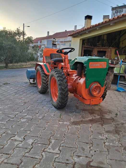 Trator Pasquali em muito bom estado