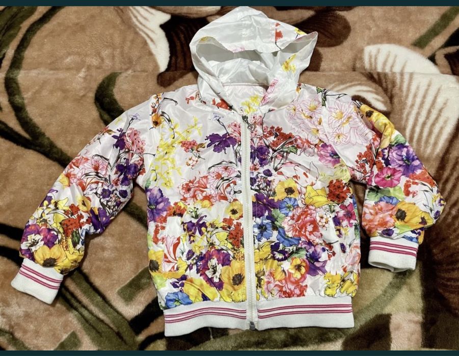 Вітровка курточка дитяча. 4-5 років. 104р.-110