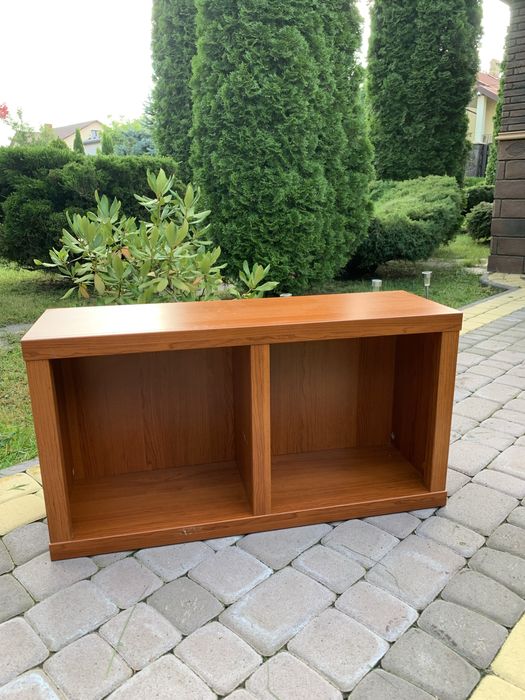 Книжкова полиці виробництва БРВ