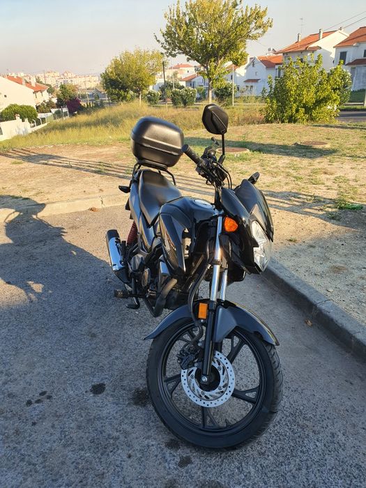 Honda cb125f  muito consevada,   motivo da venda , mudança