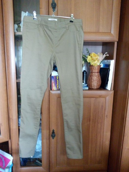 Leginsy nowe
