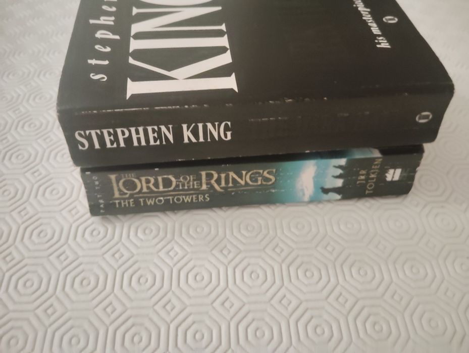 Livros Dos Escritores Jrr Tolkien E Stephen Língua Inglesa Usados