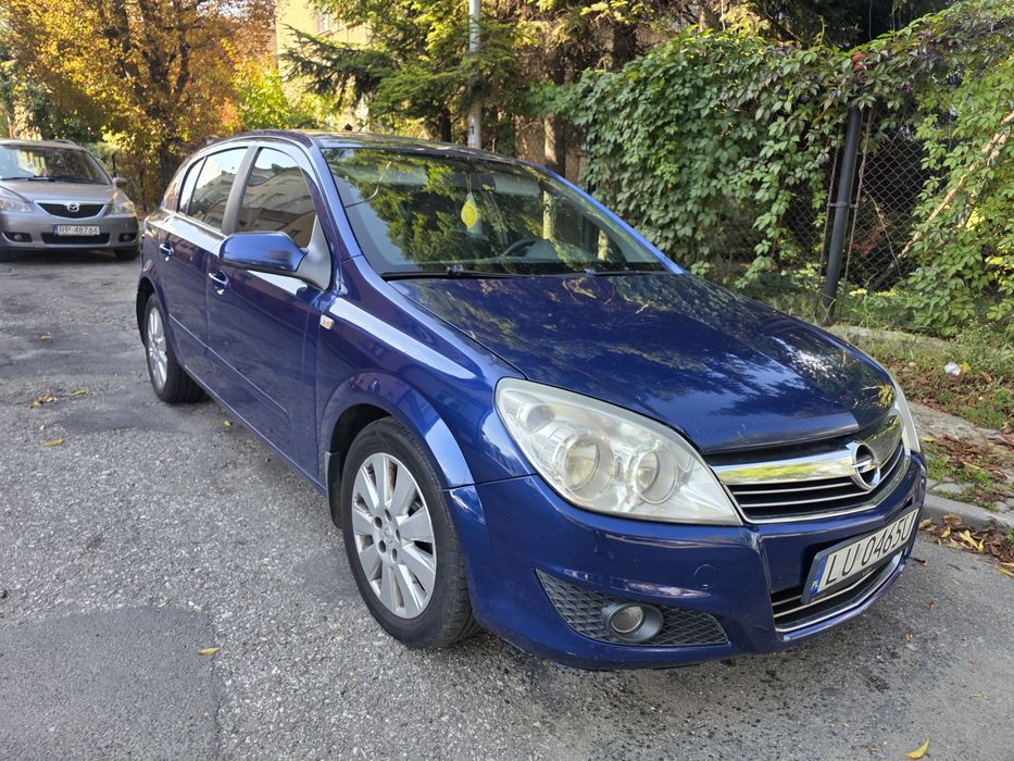 OPEL ASTRA 2007 рік, 1,3 дизель, механічна коробка передач 6ти ступка.