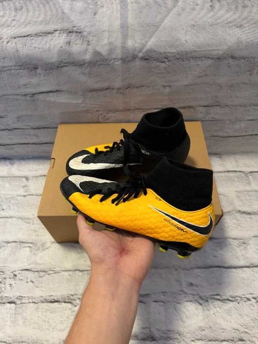 Pomarańczowo czarne Nike Hypervenom Phelon 3 FG - 37.5