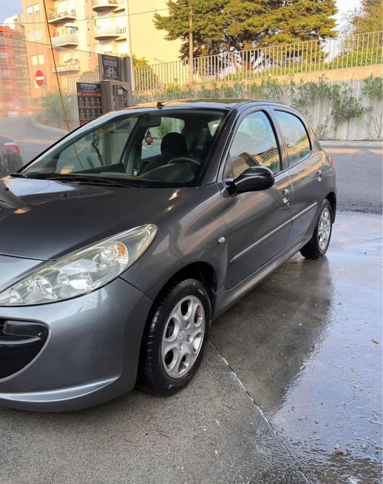Peugeot 206+ 1.1 gasolina