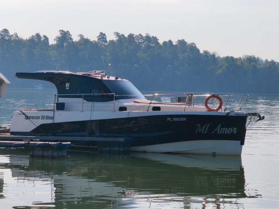 Houseboat Represser river 30/2020r