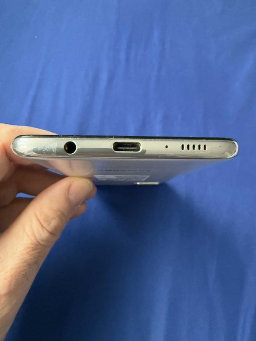 Sprzedam smartfon Samsung Galaxy A71