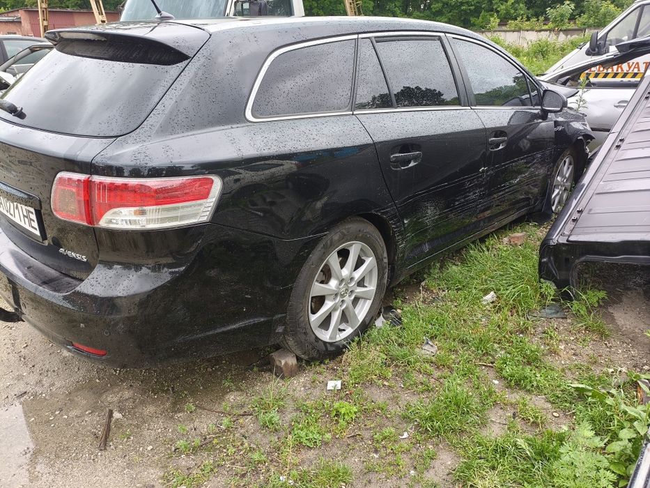 Продам Тойоту авенсіс Т27 після дтп