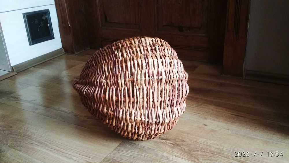 Koszyk wiklinowy brązowy