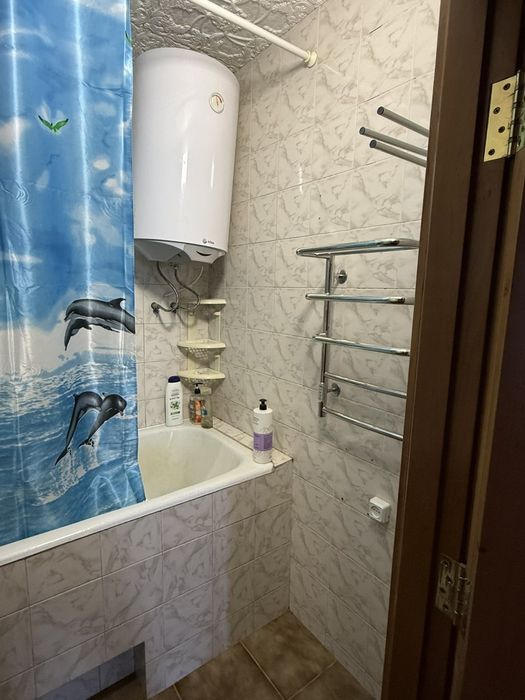 Продаж 4х кімнатної квартири