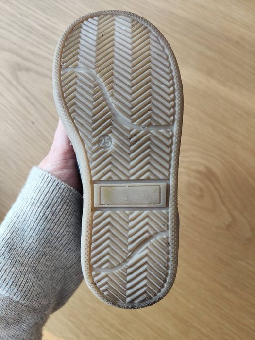 Buty dziecięce Vertbaudet 25