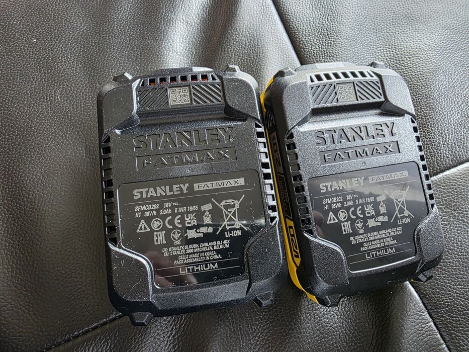Duas Baterias Stanley Fatmax 20v