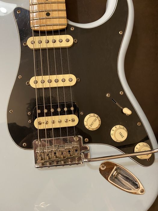 Fender Stratocaster