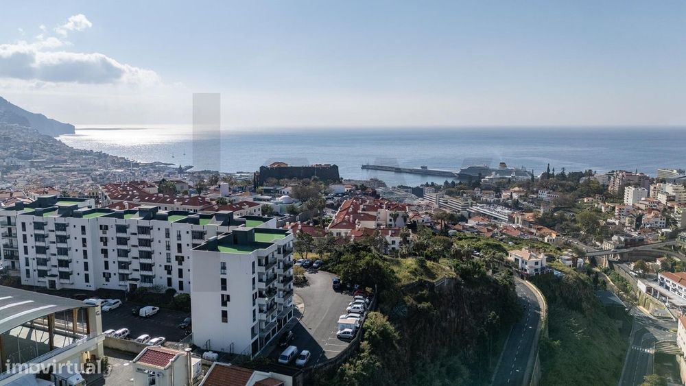 Apartamento T2 localizado na Achada