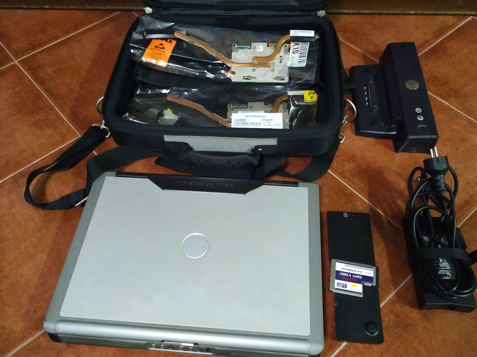 Workstation Dell Precision M90 17"FHD+, com 2 gráficas, dock, mala