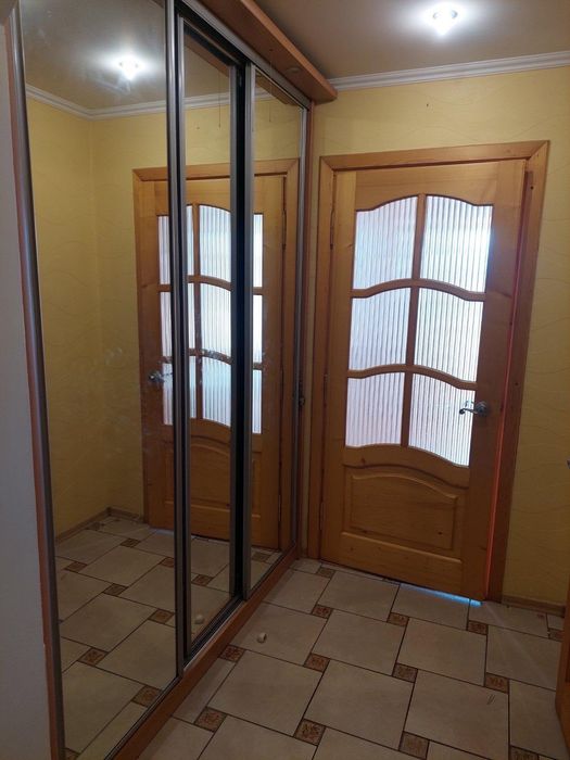 Продам комфортну 2к квартиру у Богородчанах.