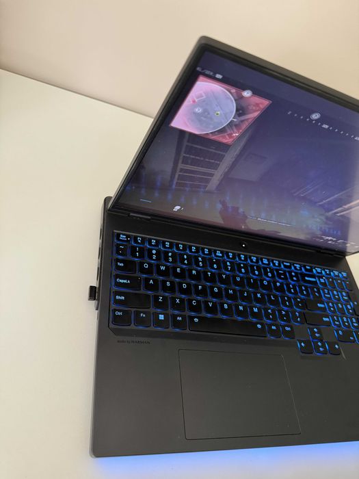 Laptop Gamingowy Lenovo Legion Pro 7 Gen-8 16ARX8H RTX4080 Black Frida