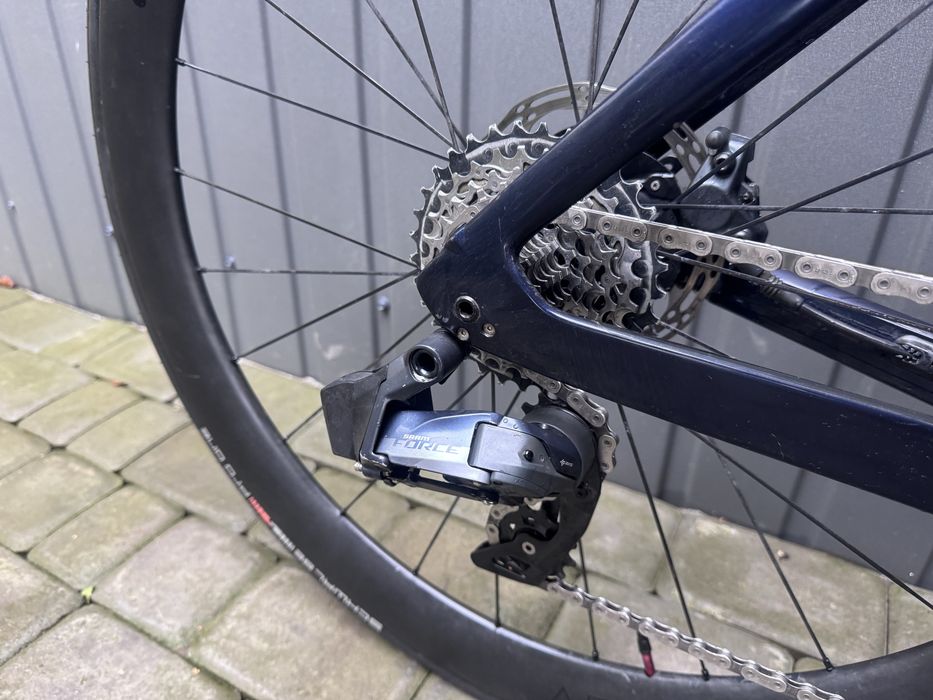 Карбоновий літак на колесах!!! Trek Madone Carbon AXS PowerMeter • Aero Rocket • Bontrager Aeolus Carbon