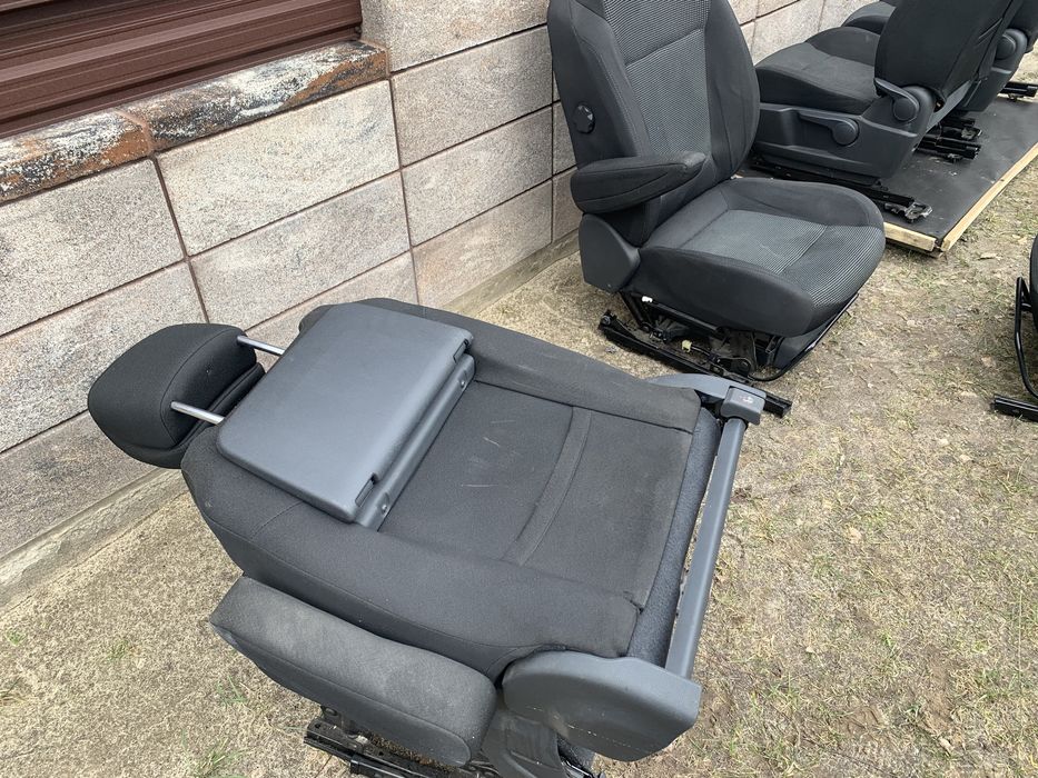 Середні  Сидіння Пежо 3008 5008 Сидушки Складне сидіння 3ряд