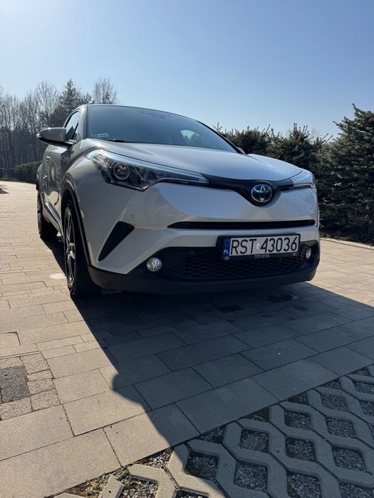Toyota C-HR HYBRID zadbana