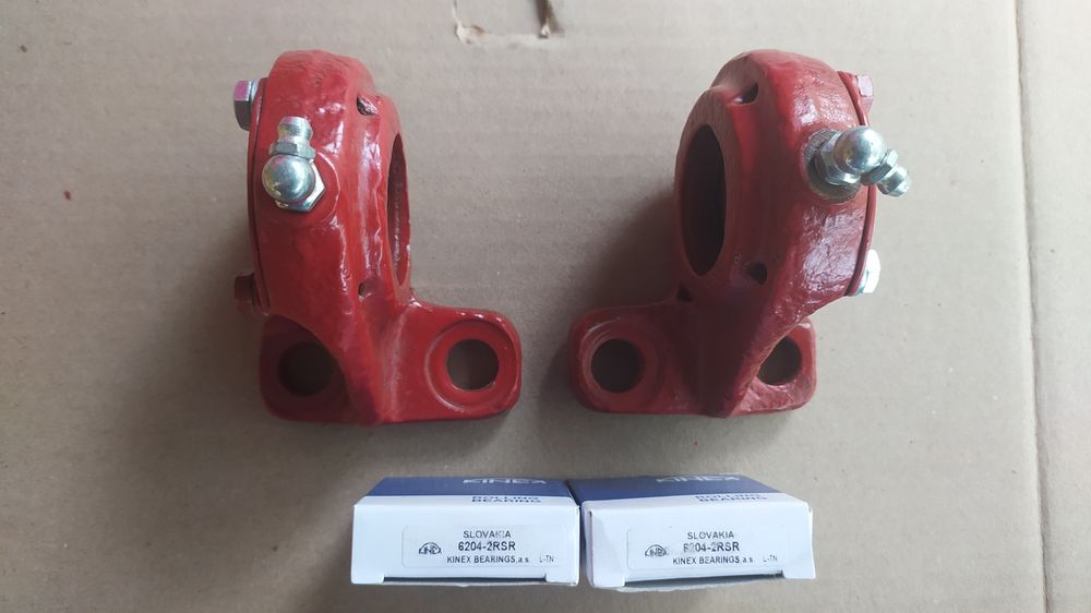 Корпуси підшипників 6204