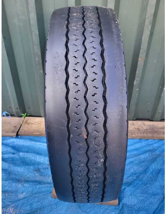Opona Michelin 215/75 - R 17,5 17.5 X Xte 2 +