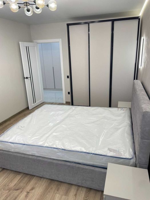 Продається 1 кімнатна , у сучасному житловому комплексі «Паркова Алея»