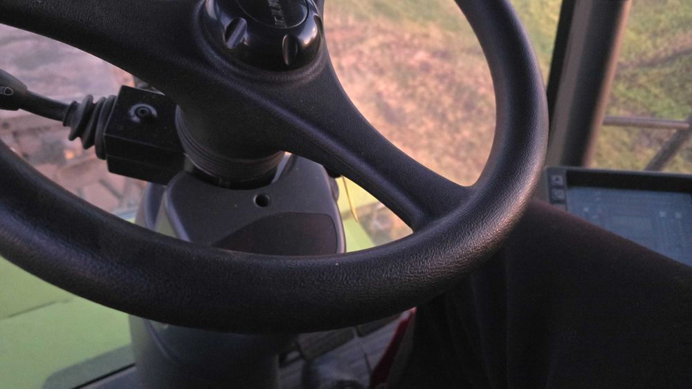 Комбайн зернозбиральний claas lexion 420 cat