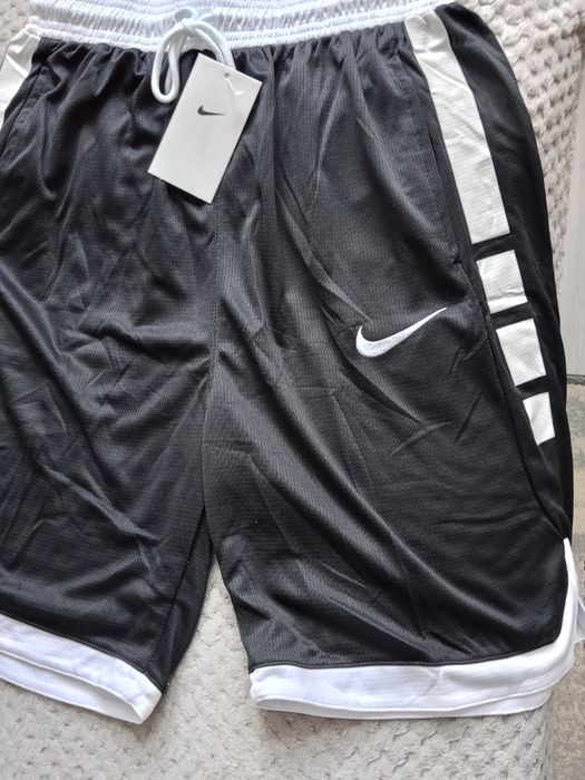 Spodenki sportowe nike