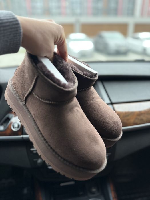 Взуття жіноче уги Ugg