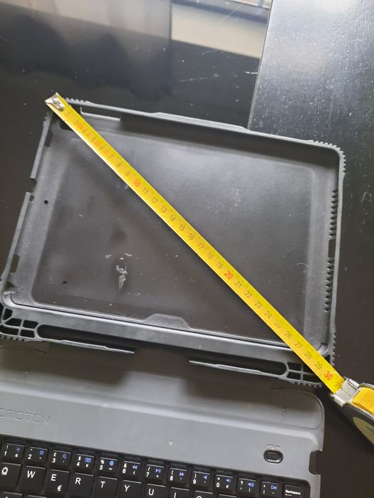 Ipad 8" magnetic inteligent case witn Bluetooth keyboard64585887902977122