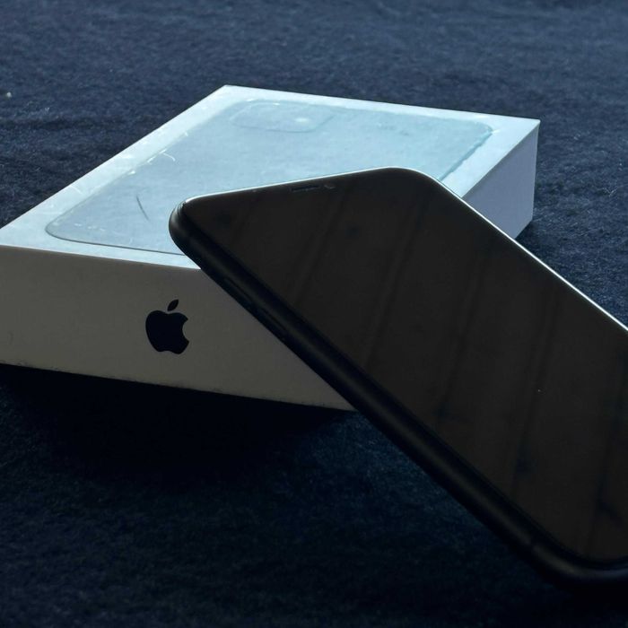 iPhone 11 64GB Preto em excelente estado