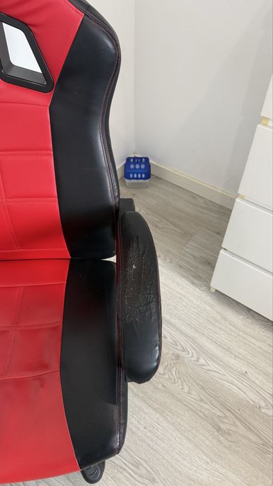 Vendo cardeira gamer N PLAY