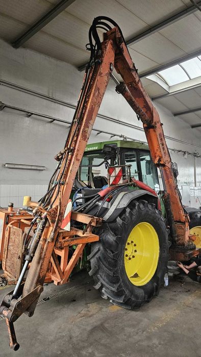 Wysięgnik BERKY 4700