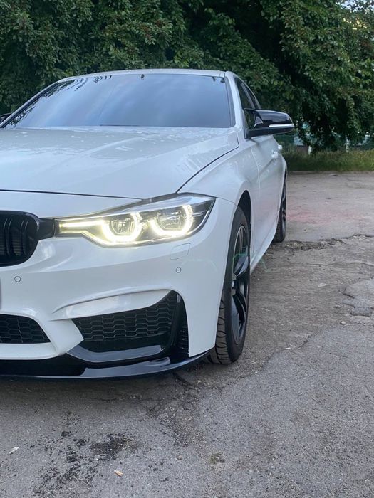 Передній бампер М3-Look BMW F30 F31 Бампер M лук Бампер в стилі М3