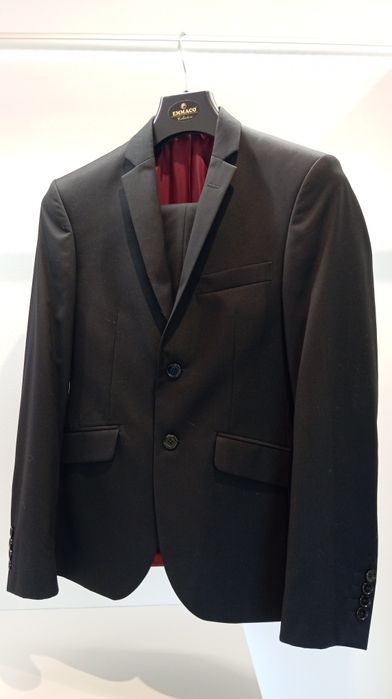 Garnitur męski czarny wrost 164
